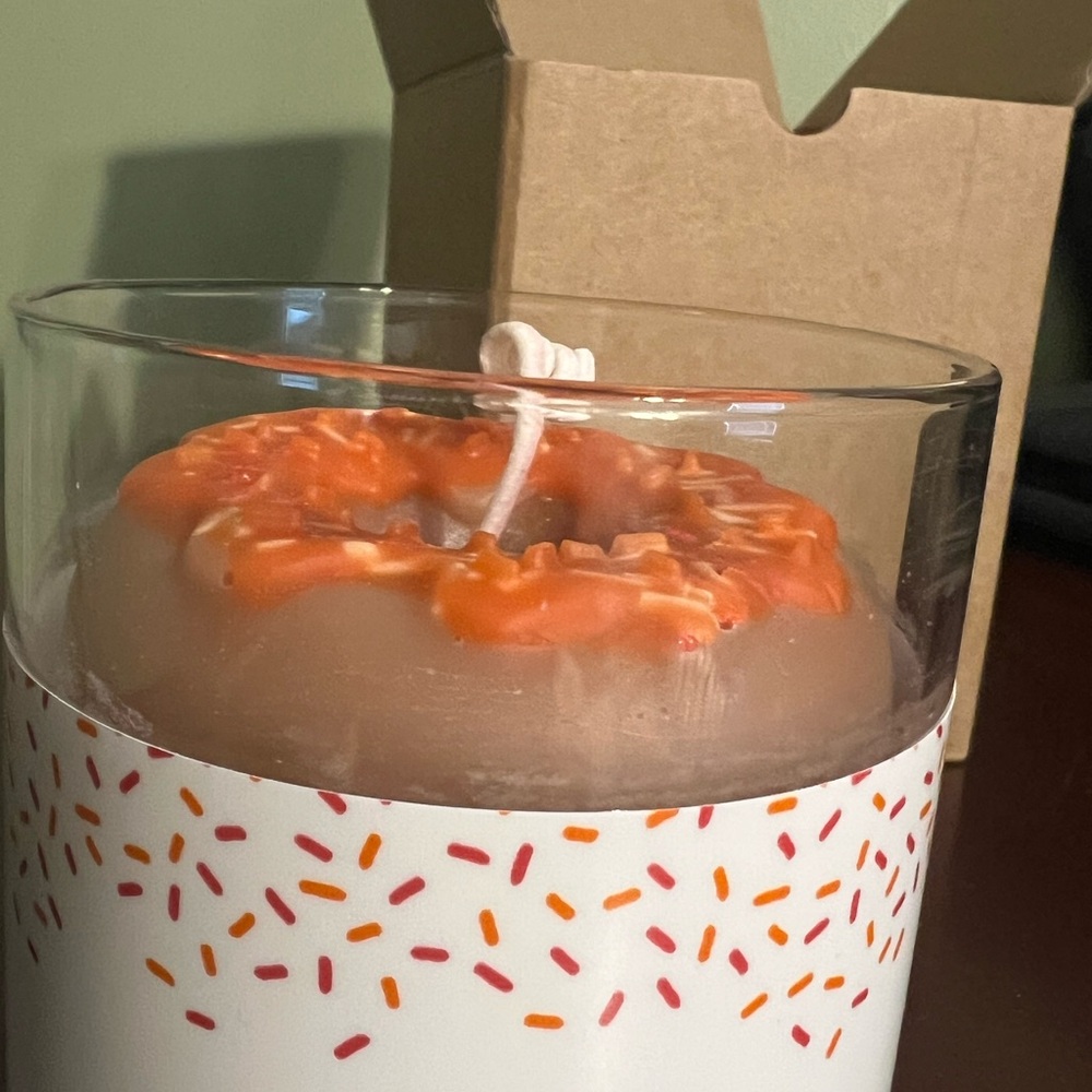 New in Box Dunkin Candle